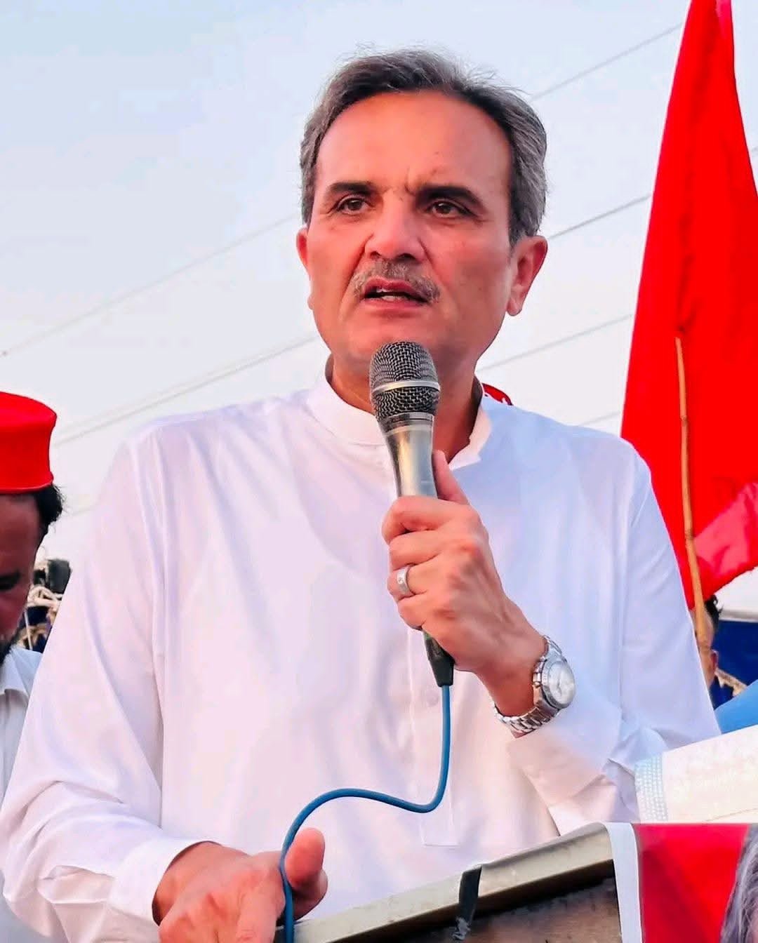 Former KP Chief Minister Amir Haider Khan Hoti Condemns Attack on Mosque Near Kohat Police Lines